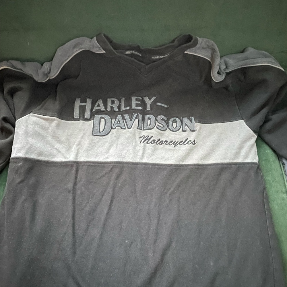 Long sleeve heavy Harley Davidson shirt